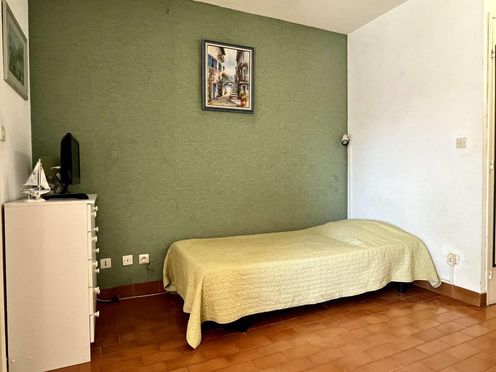 Studio A Argeles-Sur-Mer, 400M De La Plage Et Proche Commerces, Loggia, Animaux Bienvenus, Menage Inclus - Fr-1-225-548 المظهر الخارجي الصورة